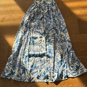 SEVEN WONDERS KIAH MAXI SKIRT BLUE FLORAL